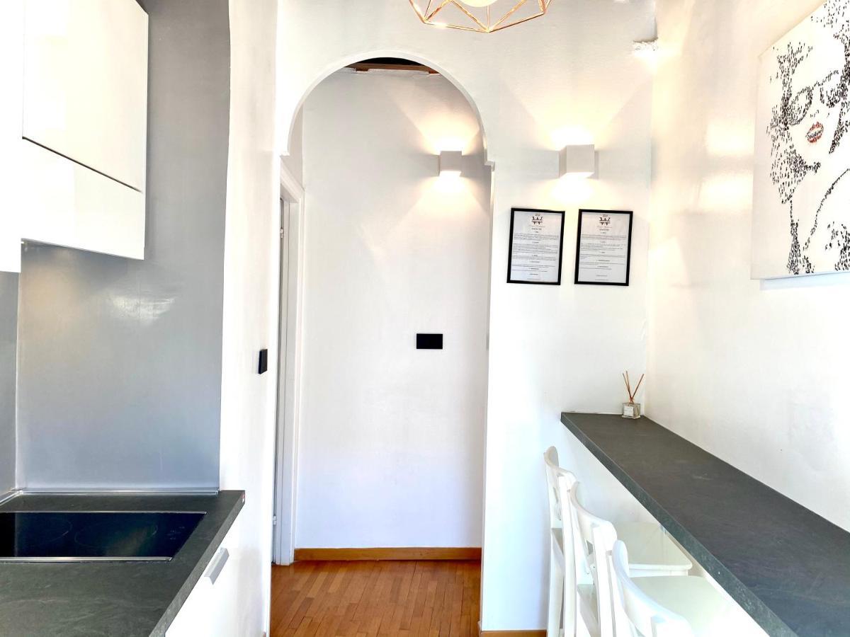 Palace Fontana Di Trevi Loft Рим Экстерьер фото